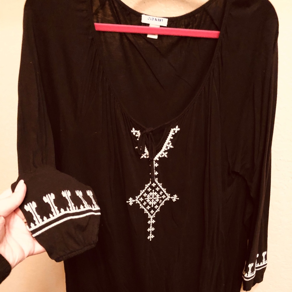 Black and White Aztec Top